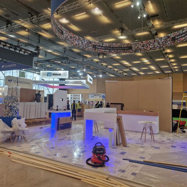 Behind the scenes on Day 2 of build at ISBT!  @expos_designs